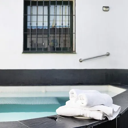 Casa Mia Jacuzzi Exterior *